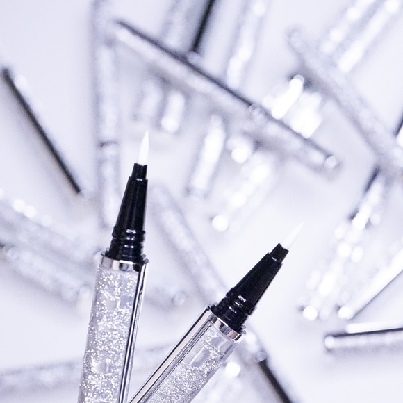 Eyelashes Adhesive | clear adhesive | Lash glue - Picture 2 of 4